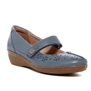 New Clarks Women's Mary Jane 8M